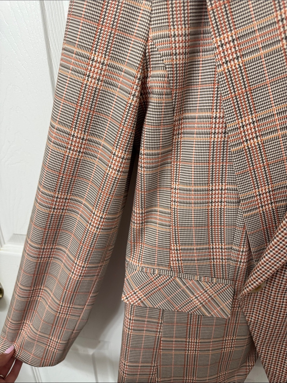 Liverpool Women’s Blazer in Brown Plaid & Tan Houndstooth - Picture 3 of 6